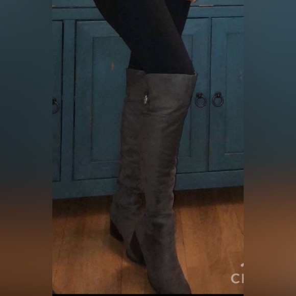 Guess suede over the knee boots. - Picture 2 of 6